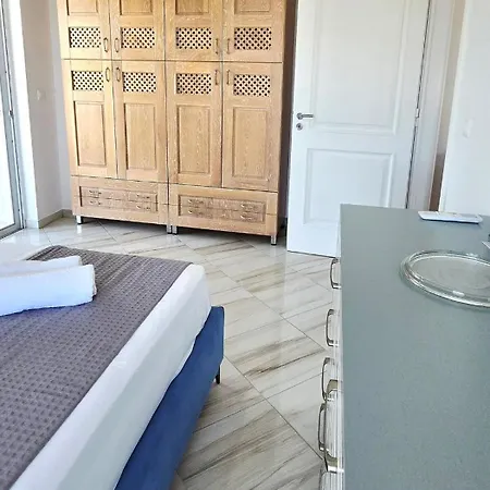 Modern Elegance With Breathtaking Panoramic Views * Himarë