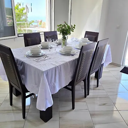 度假居 Modern Elegance With Breathtaking Panoramic Views 希马拉