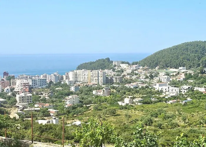 Casa vacanze Modern Elegance With Breathtaking Panoramic Views